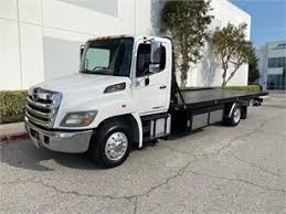 Low Profile Flatbed Towing